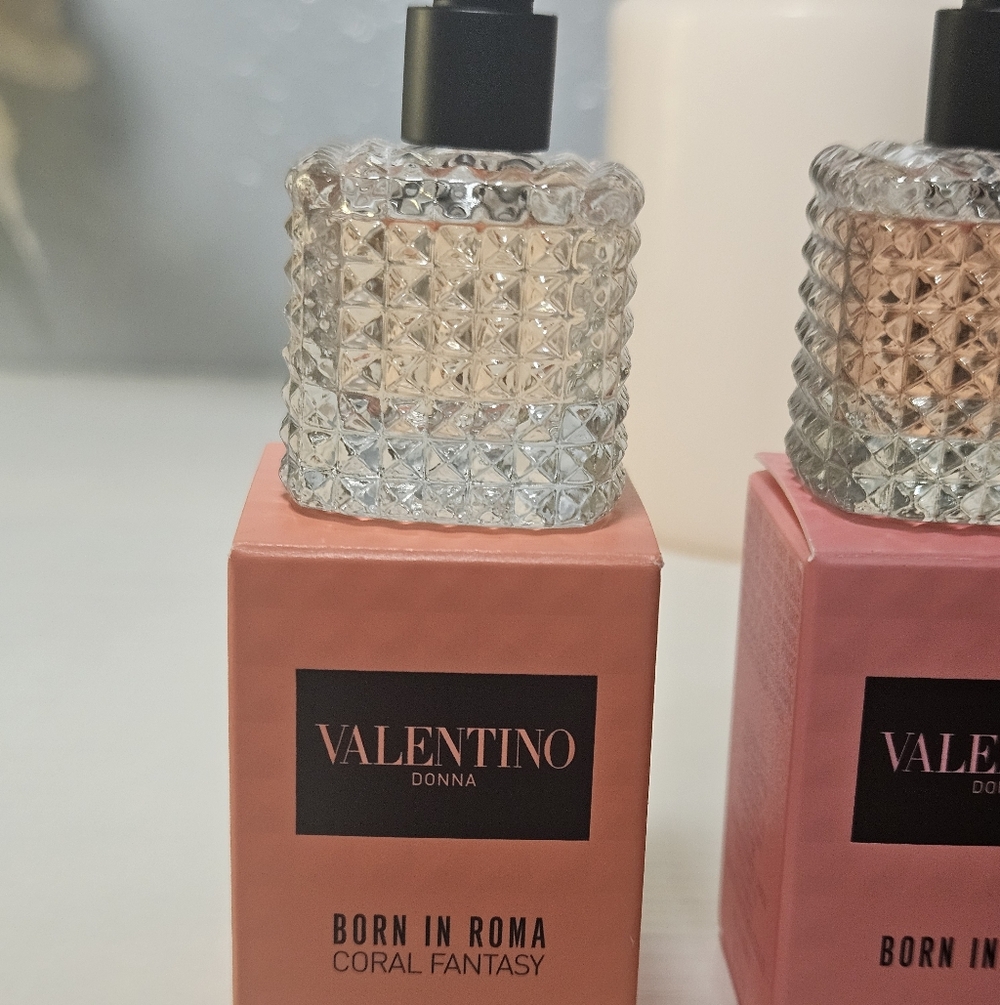 Valentino Born in Roma Set - Picture 9 of 11